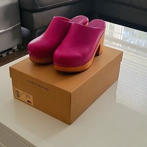 Charlotte stone Marlo clogs size 8